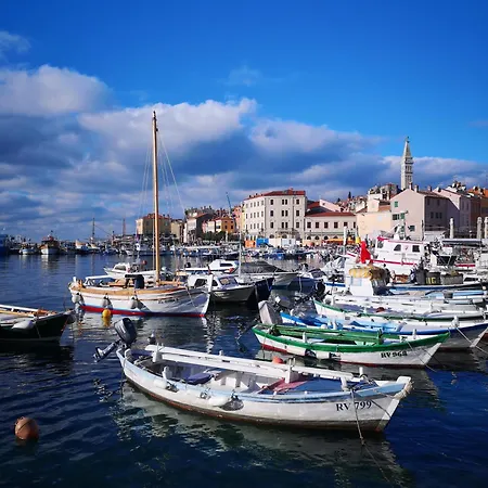 Apartment Michaela 4-Sterne & Parking Rovinj Exterior foto