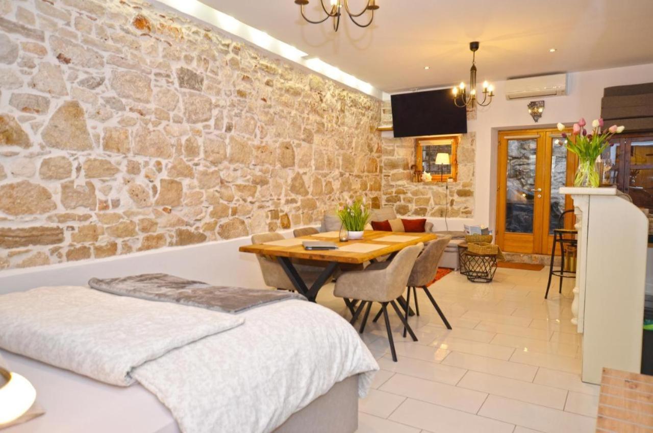 Michaela 4-sterne & Parking Rovinj